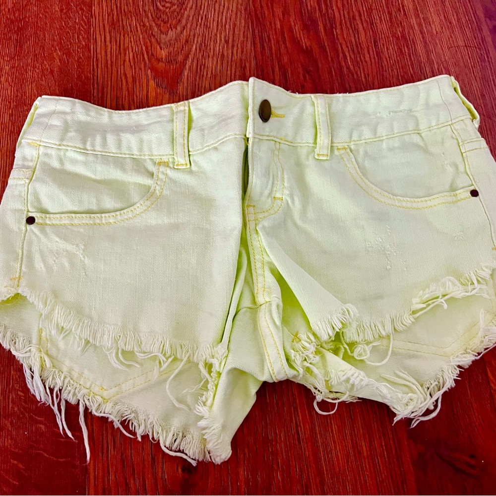 Billabong Light Yellow Frayed Laneway Jean Shorts
